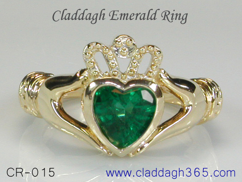 emerald gemstone claddagh ring